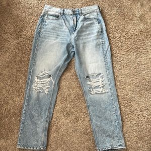 American Eagle Mom jeans